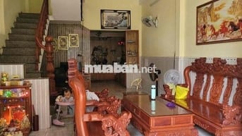 Bán nhà chưa qua đầu tư, kiệt 11 Trần Xuân Lê, dt 56m2, 3p ngu,3 wc