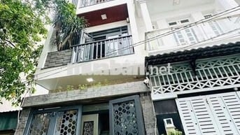Cho thuê nhà đường hẻm tân kỳ tân quý ,p.tân sơn nhì ,Dt 4×15m 2 lầu