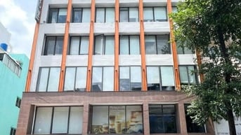 Mặt tiền Nguyễn Chí Thanh, Q.10; 600m2 (10x40; NH 18); Hầm 8 Tầng