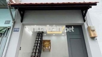 🟢 Tin VIP 🟢 Nhà đẹp 3 lầu chỉ hơn 1 tỷ