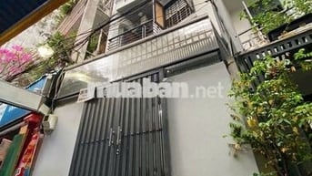 Điện Biên Phủ, nhà mới 3 lầu, DT 48m, 7PN, Hàng Xanh