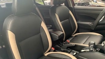 Xe gia đình Nissan Almera 2002