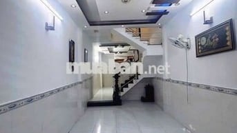 Cho thuê nhà nguyên căn 1 trệt 1 lầu pk pb 2pn 2wc