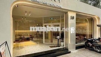 CHO THUÊ MẶT TIỀN 20m CÁCH MẠNG THÁNG 8. CÁCH VÒNG XOAY DÂN CHỦ 7’ ĐI