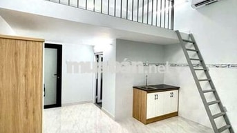 Phòng 30m2, Có Ban Công, Đ.Nguyễn Văn Công, Gần Công Viên, Sân Bay