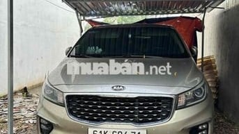 Kia Sedona 2018 2.2L DATH - 98000 km