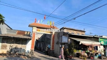 cần bán gấp đất mặt tiền cây mắm long cang