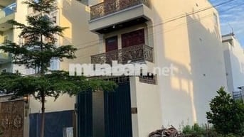 HCM: NHÀ ĐẸP CÓ SẴN NỘI THẤT, ĐỒ GỖ, THANG MÁY,... CHÍNH CHỦ CHO THUÊ