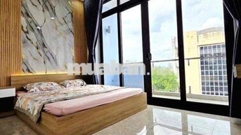 Cho Thuê Căn Hộ Ban Công Tách Bếp Full Nội Thất_Trần Hưng Đạo Quận 1