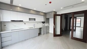 BÁN NHÀ CẦU GIẤY - NGÕ THÔNG - OTO ĐỖ CỬA - KINH DOANH - 7X THANG MÁY
