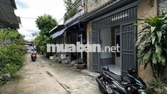 Bán nhà Cây Cám - 4x15m, gác lừng - số nhà huyện