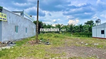 BÁN ĐẤT GIA ĐÌNH MẶT TIỀN ĐƯỜNG NHỰa