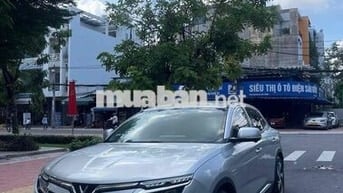 VF8 áp TXĐĐ đã bao gồm pin