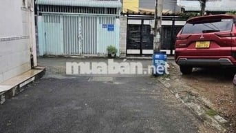 NHÀ 3 TẦNG CẠNH LÀNG ĐẠI HỌC.TT LINH XUÂN DT 68M2 GIÁ 4 TY x