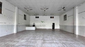 CHO THUÊ MẶT BẰNG RIÊNG BIỆT RỘNG 160M2 NGANG 10M