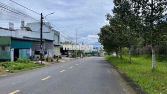 Mặt tiền Nguyễn Tuân - Bảo Lộc ngay đại học Tôn Đức Thắng Full thổ cư