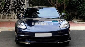 Porsche Panamera 3.0 V6 model 2018