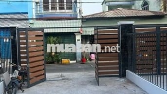 Cho thuê nhà mặt tiền đường Nguyễn Sơn, dt 5x20 trệt lầu
