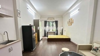 Chính chủ cho thuê phòng 25m2 mặt đường Láng - vệ sinh riêng biệt