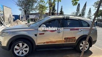 Chevrolet Captiva LTZ 2010 màu vàng cát