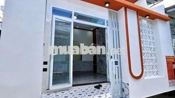 NHÀ CẤP 4 NGỘP CẦN BÁN GẤP TRONG TUẦN - SHR - HẺM RỘNG RÃI THOÁNG MÁT