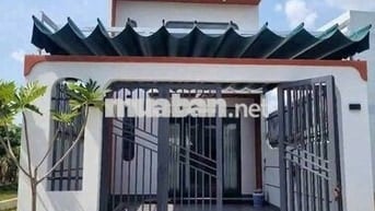 CHỦ KẸT TIỀN NỢ NGÂN HÀNG BÁN LỖ CĂN NHÀ TRỆT LẦU NGAY CHỢ BÌNH CHÁNH