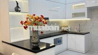 HOÀNG CẦU– 5 TẦNG THANG MÁY – NHÀ MỚI ĐẸP  – Ở NGAY