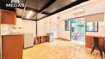 PHÒNG TRỆT DẠNG NHÀ NGUYÊN CĂN NGAY TRUNG TÂM Q1
