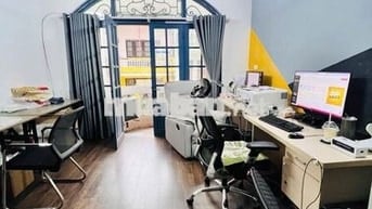 BÁN NHÀ PHỐ NGUYỄN PHÚC LAI PHÂN LÔ-Ô TÔ TRÁNH DT 52M, MT 4 GIÁ 21TY