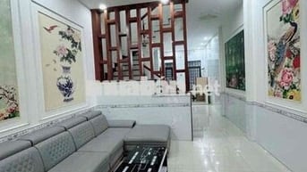nhà lầu trệt TÂN PHƯỚC KHÁNH,2p ngủ,có nội thất,đường 7m đậu ô tô ok