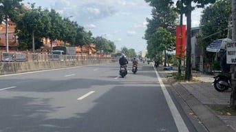 Nhà trệt lầu Mặt Tiền đường Phạm Văn Đồng Thủ Đức sổ hồng riêng 3,2 tỷ