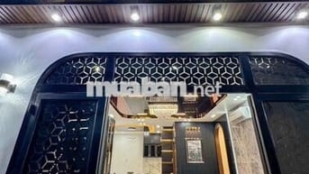 - BÁN NHÀ ĐẸP SỔ HỒNG RIÊNG HẺM 1834 LÔ NHÌ CÁCH HUỲNH TẤN PHÁT - 10M