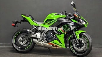 NINJA 650 CHẠY LƯỚT 41KM BẢO HÀNH 02 NĂM CHƯA ĐKBS