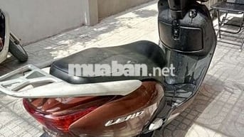 Cần bán xe lead 110 đời 2011 màu nâu chính chủ
