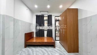 CHO THUÊ PHÒNG BAN CÔNG FULL NT GẦN CHỢ HẠNH THÔNG TÂY, ĐH IUH
