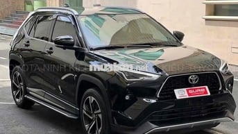 Toyota Yaris 2023 - 18000 km