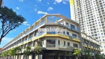 Nhà phố Dĩ An – 3 tầng 1 trệt ngay TTTM TP dĩ an .HCM