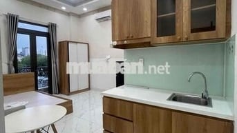 Căn hộ ban công 30m2 đủ nội thất Sư vạn hạnh q10