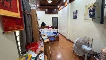 TT BA ĐÌNH - NGÕ THÔNG KINH DOANH - GẦN Ô TÔ - DÂN XÂY CHẮC CHẮN