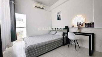 CHO THUÊ STUDIO BAN CÔNG TÁCH BẾP 40m2 NHÀ MỚI TRUNG TÂM QUẬN 3 GIÁ RE