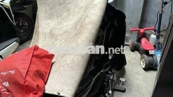 Con gái hoc xong cần bán xe 50