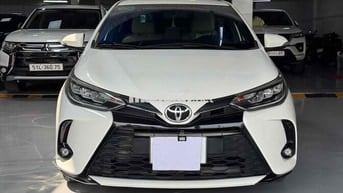 Toyota Yaris 2021 1.5G CVT - 32000 km