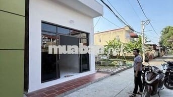 CẦN BÁN 55M ĐẤT THỊ TRẤN QUANG MINH.SẴN NHÀ 1 TẦNG MỚI Ở LUÔN