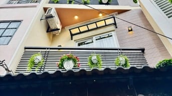 Bán nhà 3 Tầng đúc BTCT - Full nội thất - cách mặt tiền chỉ 20m