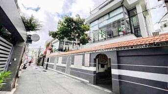 CHO THUÊ SIÊU BIỆT THỰ 247A HUỲNH VĂN BÁNH Q.PHÚ NHUẬN-03 TẦNG- 800m2