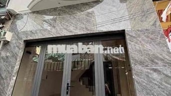 Nhà mặt tiền Đoàn Văn B kinh doanh sầm uất. Khó tìm- Trung Tâm quận 4