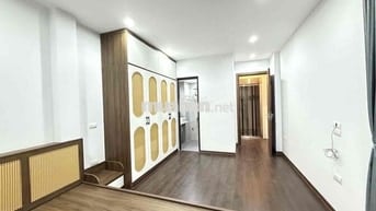 NHÀ ĐẸP TÂY HỒ, DÂN XÂY CÓ THANG MÁY Ở NGAY.