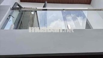 bán nhà Q7- Tân Thuận Tây-24m2- 3 tỷ050 triệu-2 Pn-2wc-full nội thất