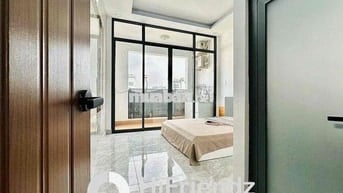 CĂN HỘ SIÊU TIỆN NGHI - THANG MÁY - TRỐNG SẴN - FULL NT - GẦN QUẬN 10