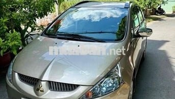 Mitsubishi Grandis 2008 2.4 AT